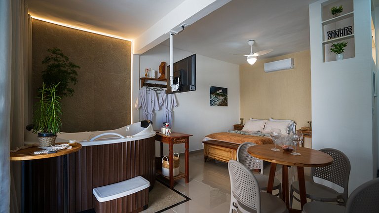 Loft Romântico Acesso à Praia Ar Condicionado