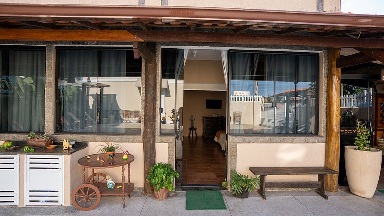 Acesso à Praia Ar Condicionado Conforto Garantido! Village V