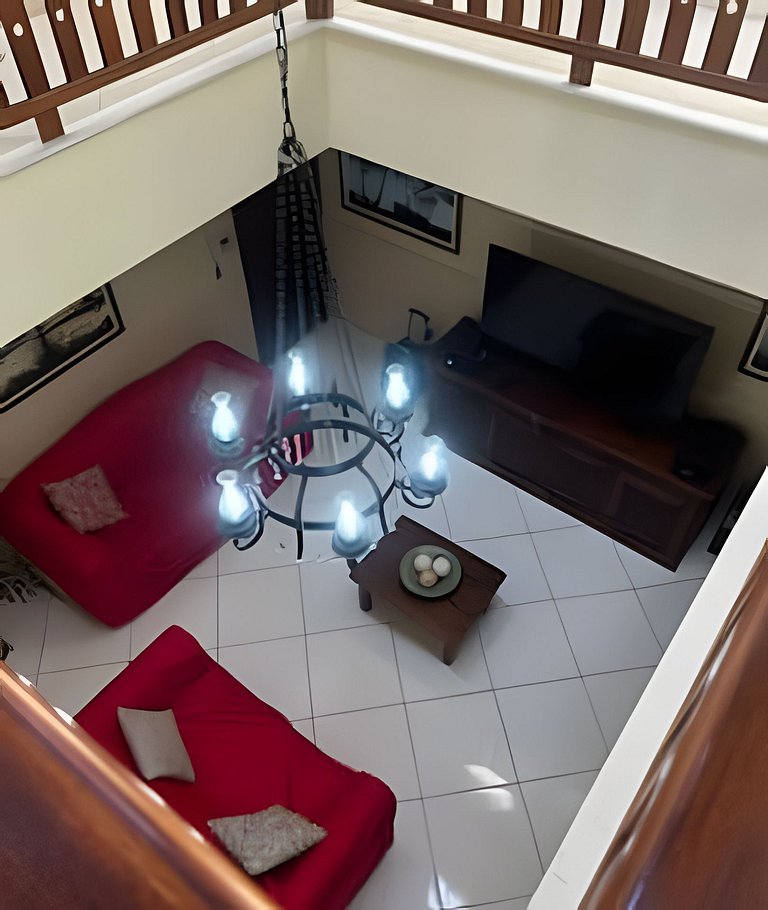 Casa Ampla Central Perto do Mar e da Lagoa