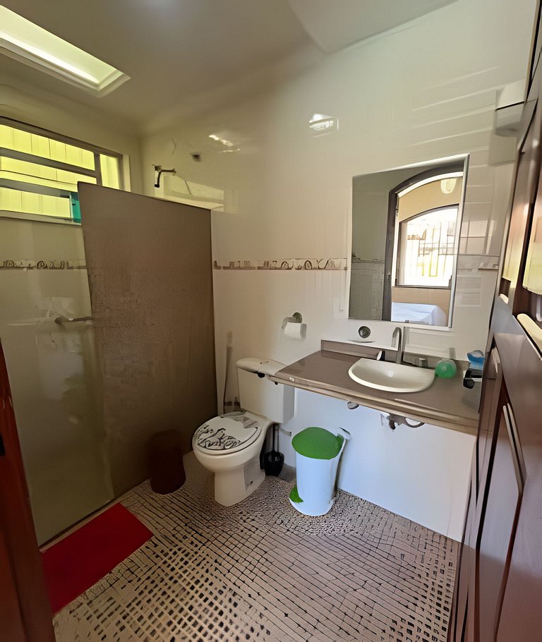 Casa Ampla Central Perto do Mar e da Lagoa