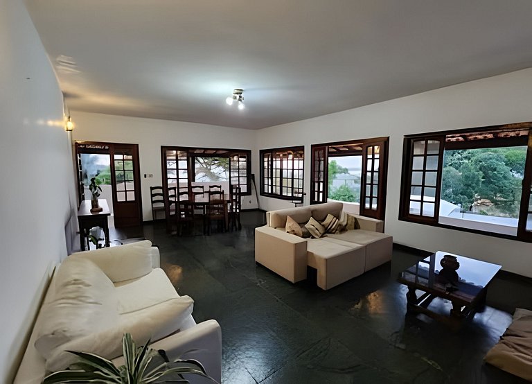 Casa 5 Suítes & Lazer Morro da Cruz