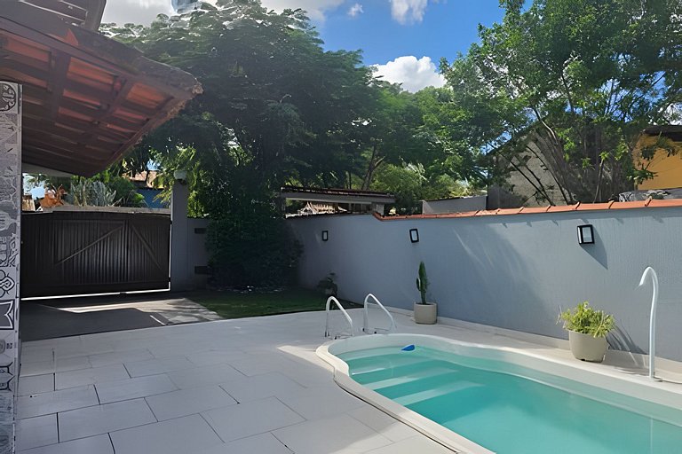 Casa 2 quartos com área gourmet e ar em Itaúna, Saquarema