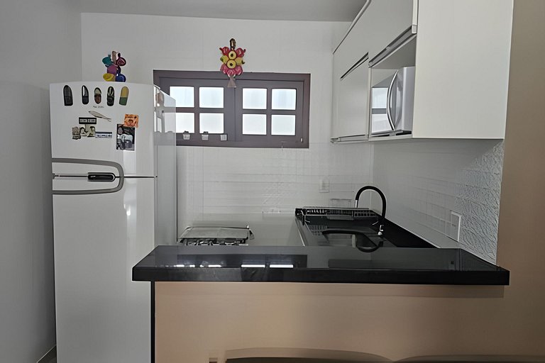 Casa 2 quartos com área gourmet e ar em Itaúna, Saquarema