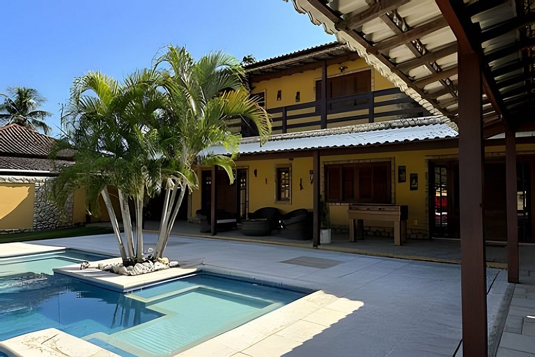 Casa 4 quartos com piscina para 16 em Ponta Negra, Maricá