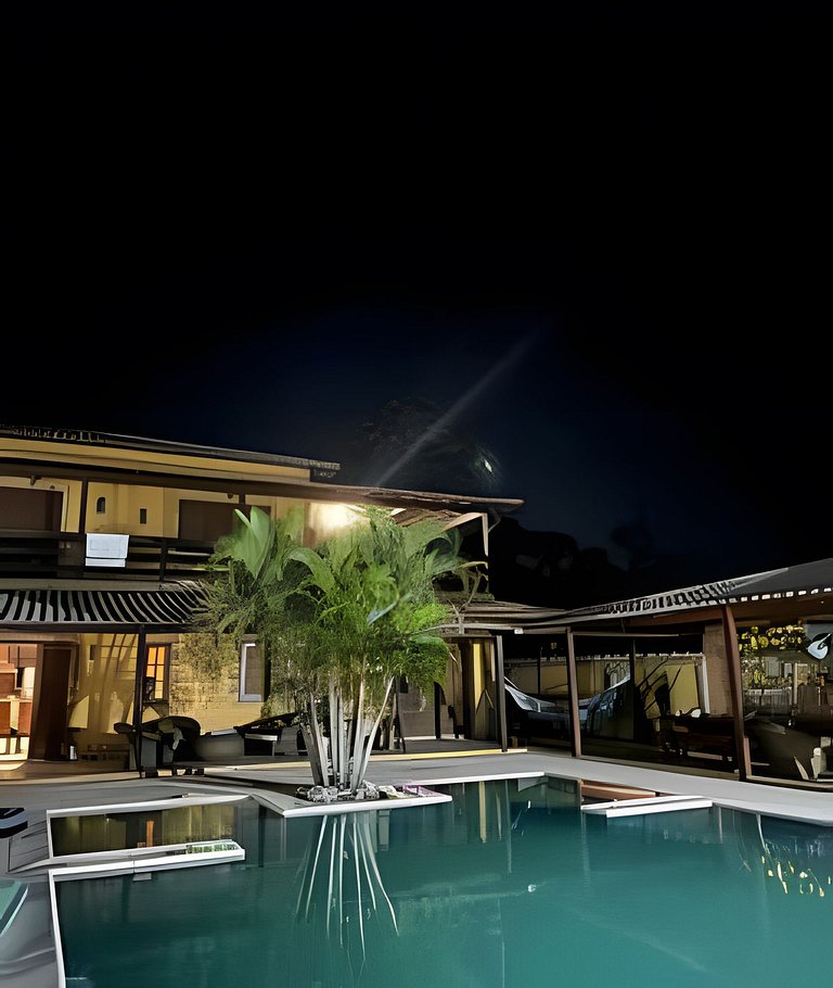 Casa 4 quartos com piscina para 16 em Ponta Negra, Maricá