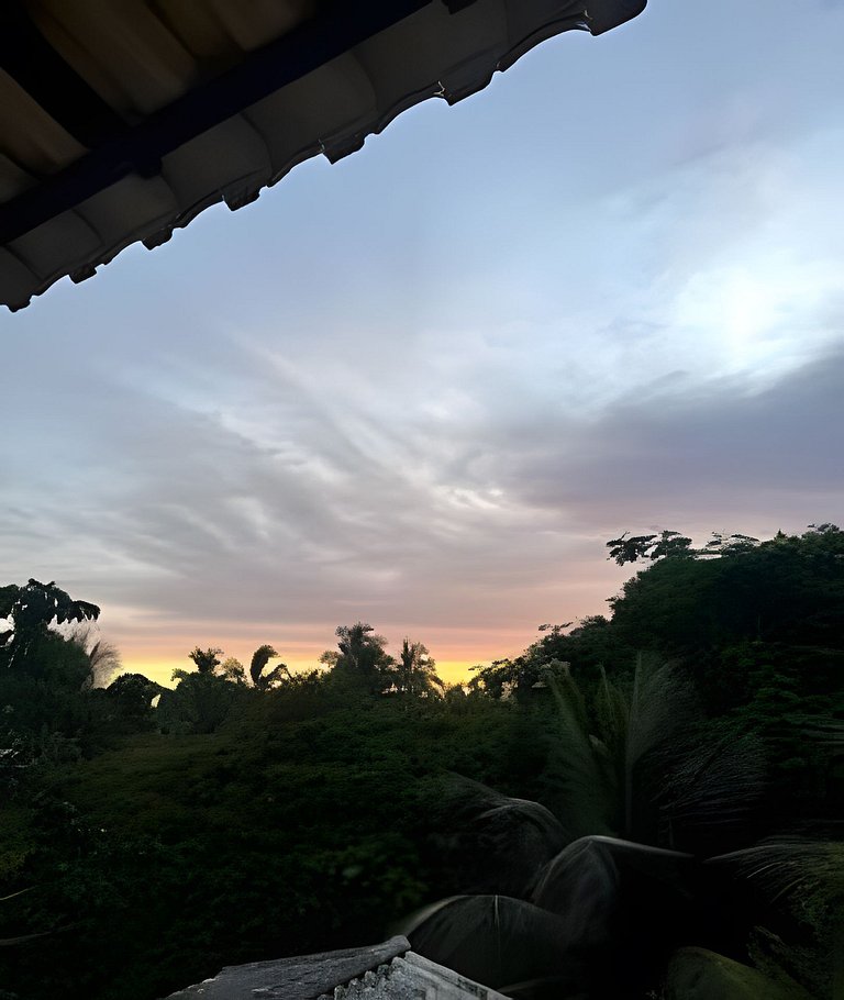 Casa 4 quartos com piscina para 16 em Ponta Negra, Maricá