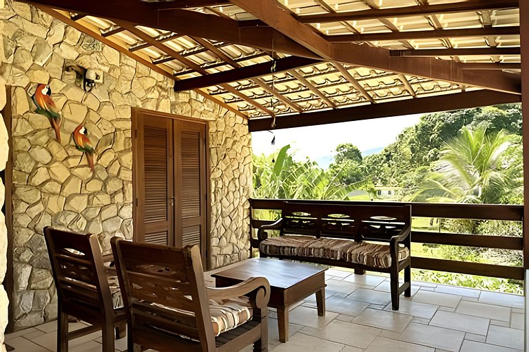 Casa 4 quartos com piscina para 16 em Ponta Negra, Maricá