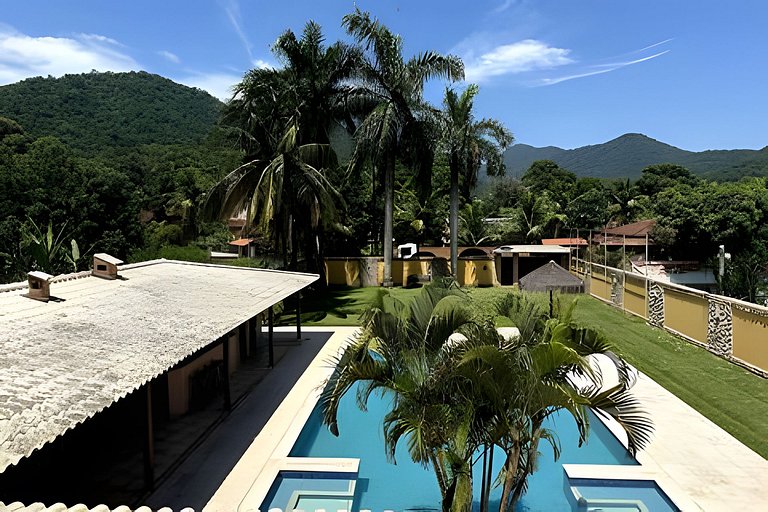 Casa 4 quartos com piscina para 16 em Ponta Negra, Maricá