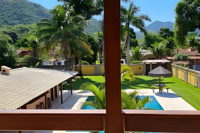 Casa 4 quartos com piscina para 16 em Ponta Negra, Maricá