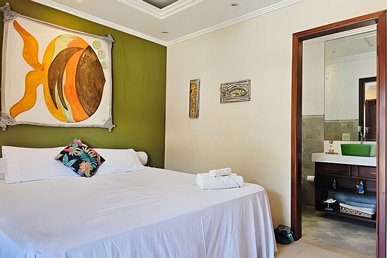 Casa 4 quartos com piscina para 16 em Ponta Negra, Maricá