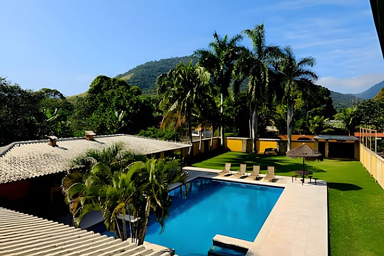 Casa 4 quartos com piscina para 16 em Ponta Negra, Maricá