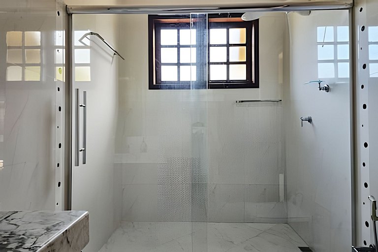 Casa 4 quartos com piscina para 16 em Ponta Negra, Maricá