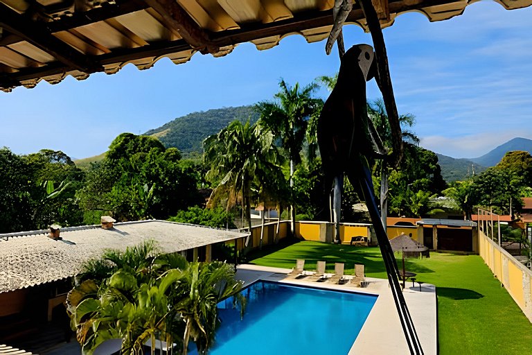 Casa 4 quartos com piscina para 16 em Ponta Negra, Maricá