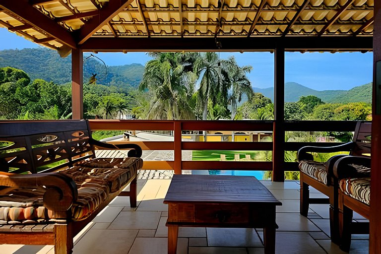 Casa 4 quartos com piscina para 16 em Ponta Negra, Maricá