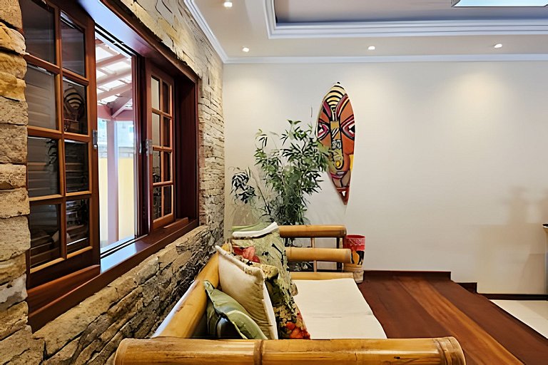 Casa 4 quartos com piscina para 16 em Ponta Negra, Maricá