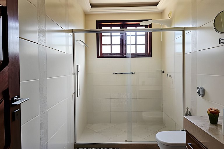 Casa 4 quartos com piscina para 16 em Ponta Negra, Maricá