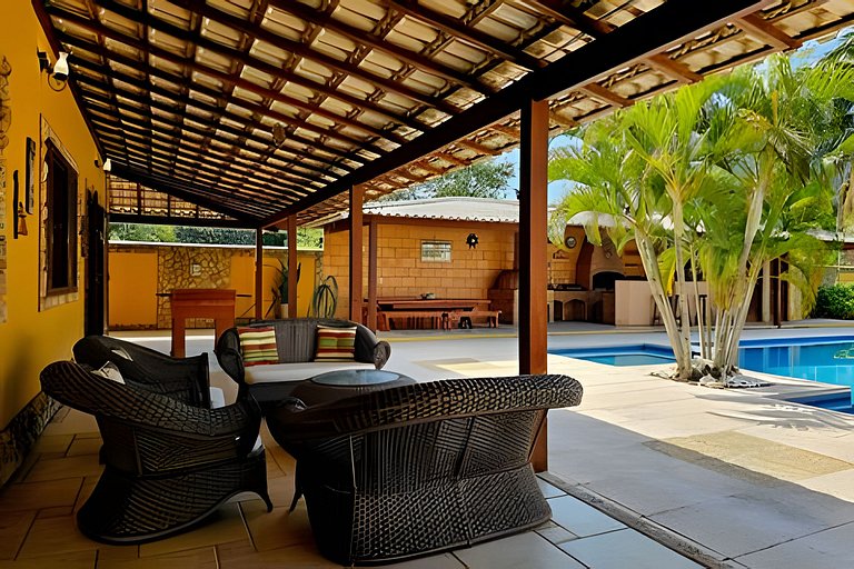 Casa 4 quartos com piscina para 16 em Ponta Negra, Maricá