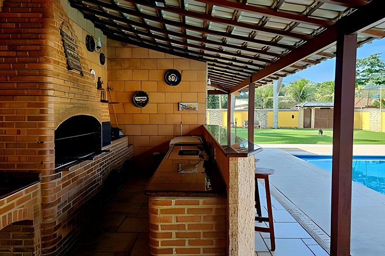 Casa 4 quartos com piscina para 16 em Ponta Negra, Maricá