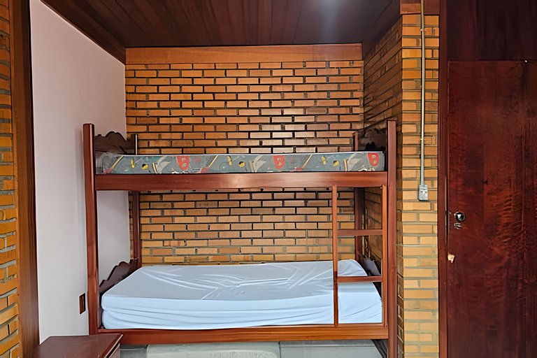 Piscina, Sauna, Ar-cond. e Praia