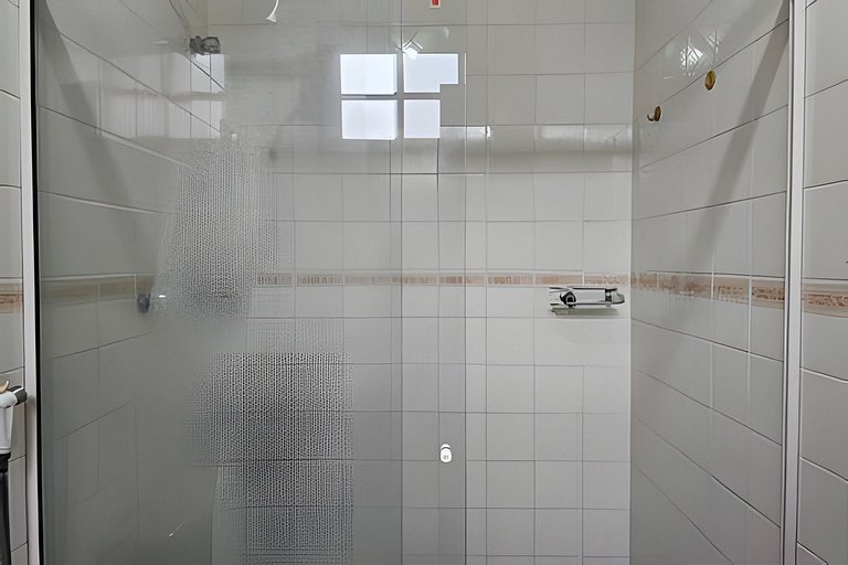 Piscina, Sauna, Ar-cond. e Praia