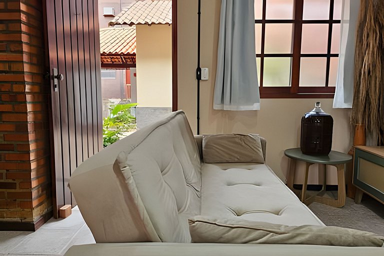 Casa com piscina e sauna em condomínio fechado em Saquarema