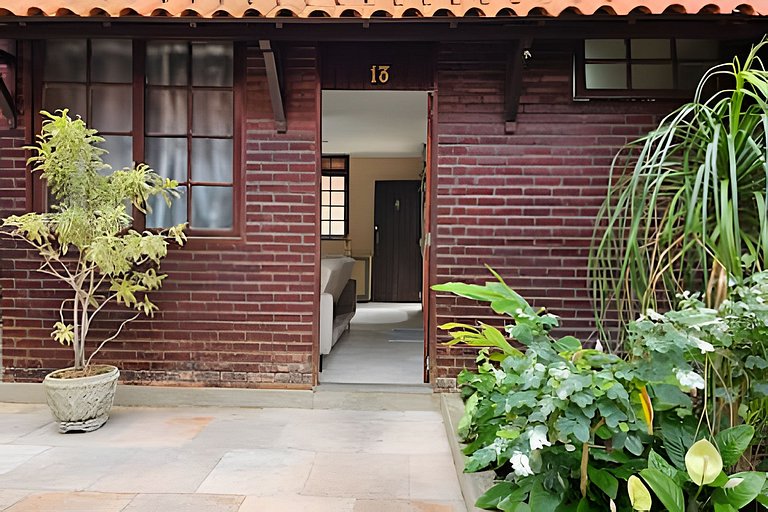Casa com piscina e sauna em condomínio fechado em Saquarema