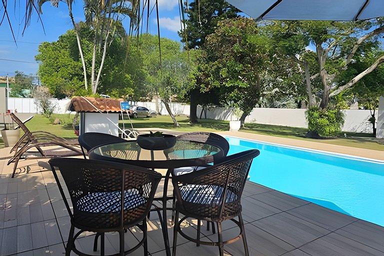 Casa 5 quartos à beira da lagoa no Boqueirão, Saquarema