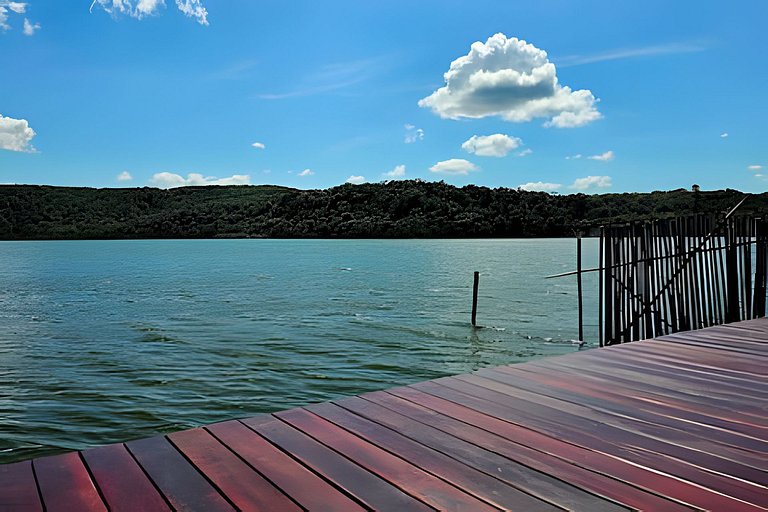 Conforto à beira da lagoa
