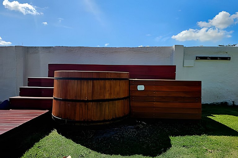 Casa 5 quartos à beira da lagoa no Boqueirão, Saquarema