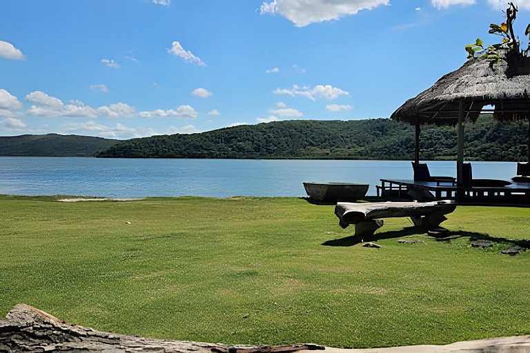 Casa 5 quartos à beira da lagoa no Boqueirão, Saquarema