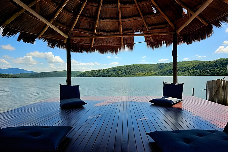 Casa 5 quartos à beira da lagoa no Boqueirão, Saquarema