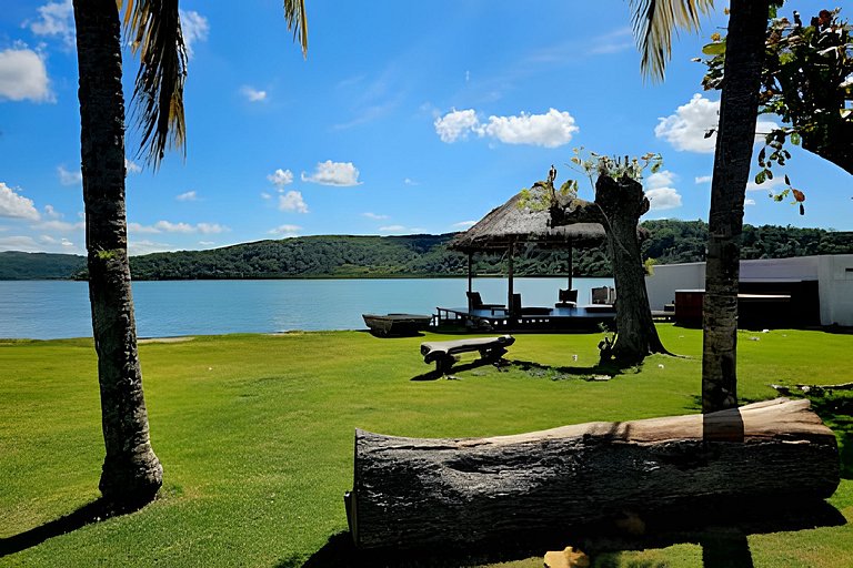 Casa 5 quartos à beira da lagoa no Boqueirão, Saquarema