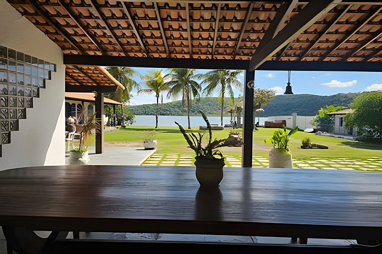 Casa 5 quartos à beira da lagoa no Boqueirão, Saquarema