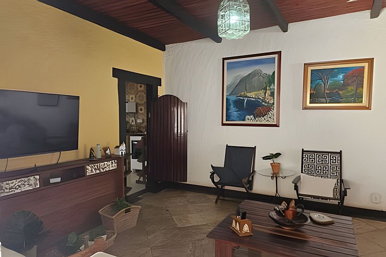 Casa 5 quartos à beira da lagoa no Boqueirão, Saquarema
