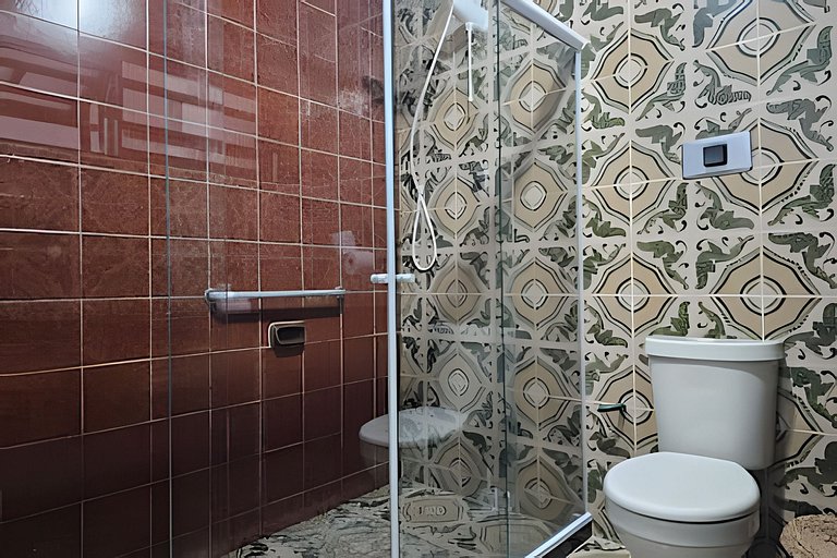 Casa 5 quartos à beira da lagoa no Boqueirão, Saquarema