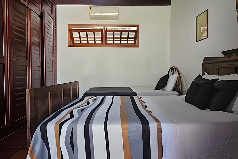 Casa 5 quartos à beira da lagoa no Boqueirão, Saquarema