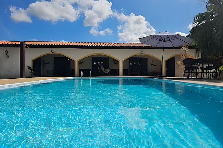 Casa 5 quartos à beira da lagoa no Boqueirão, Saquarema