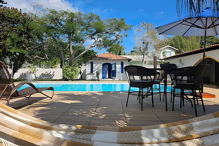 Casa 5 quartos à beira da lagoa no Boqueirão, Saquarema