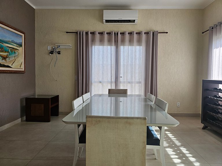 Casa Alto Padrão na praia de Itaúna