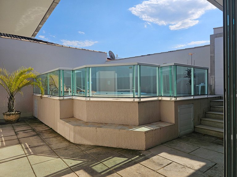 Casa Alto Padrão na praia de Itaúna