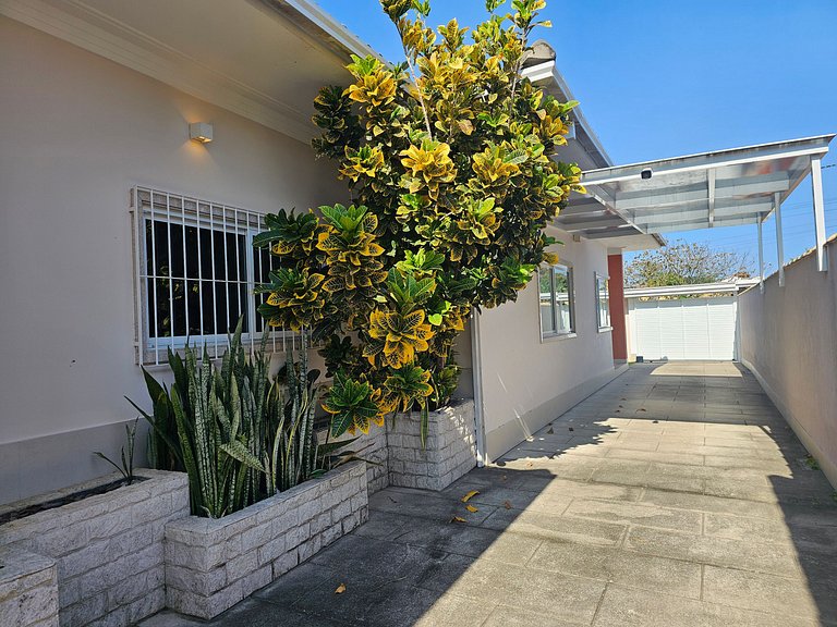 Casa Alto Padrão na praia de Itaúna