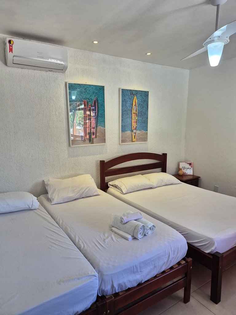 Casa 2 quartos com área gourmet e ar em Itaúna, Saquarema