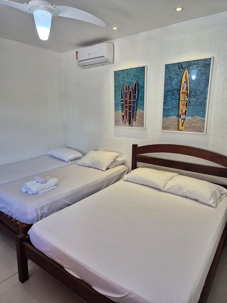 Casa 2 quartos com área gourmet e ar em Itaúna, Saquarema