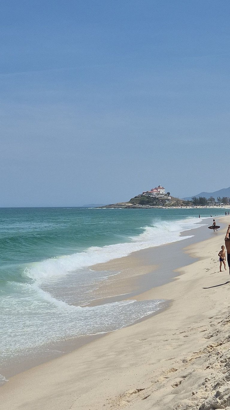 Ar-condicionado Área gourmet Próximo ao Surf Point