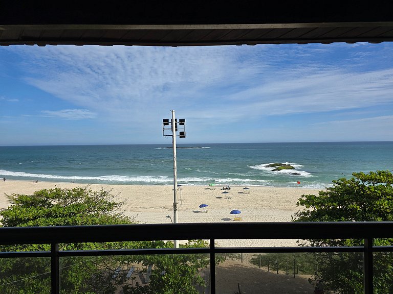 Cobertura Duplex Pé na Areia - Vista Deslumbrante
