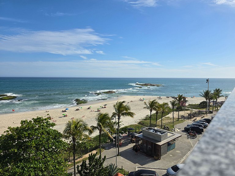 Cobertura Duplex Pé na Areia - Vista Deslumbrante