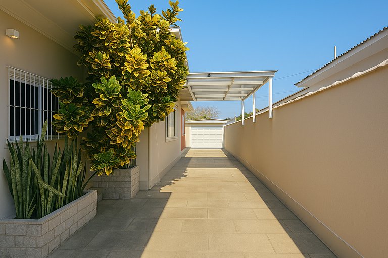 Casa Alto Padrão na praia de Itaúna