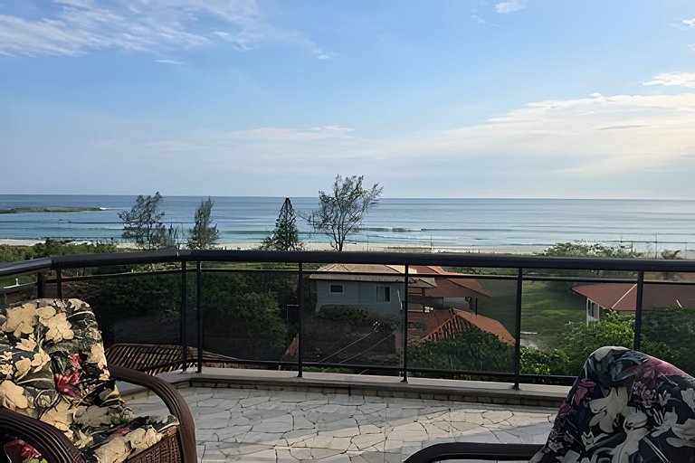 Cobertura de frente para o mar