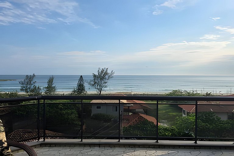 Cobertura de frente para o mar