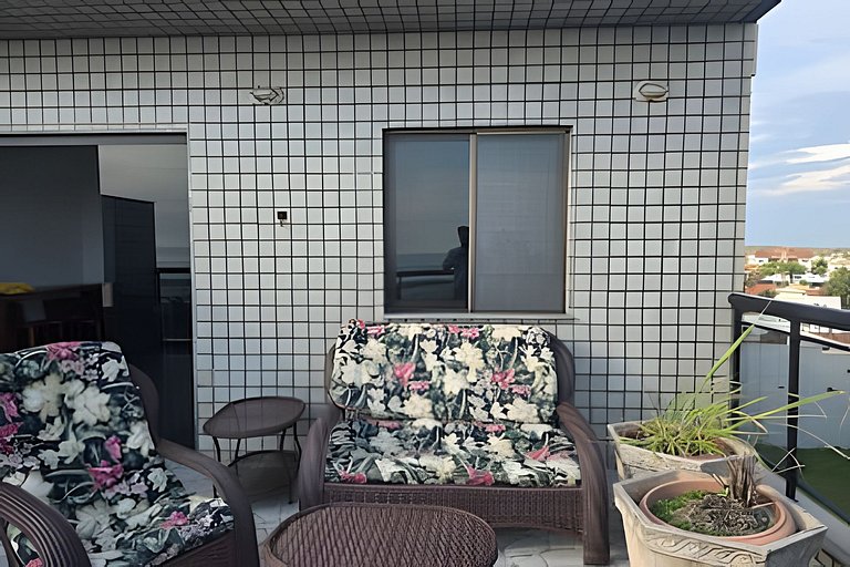 Cobertura de frente para o mar